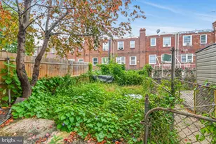 626 E Raymond St, Philadelphia, PA 19120 - Photo 27