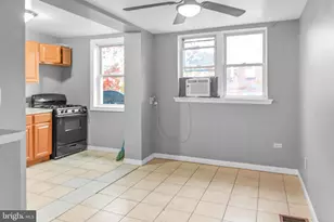 626 E Raymond St, Philadelphia, PA 19120 - Photo 9