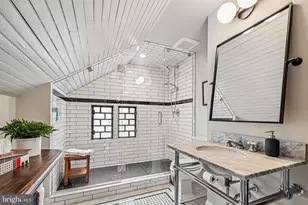 51 E Penn St, Philadelphia, PA 19144 - Photo 47