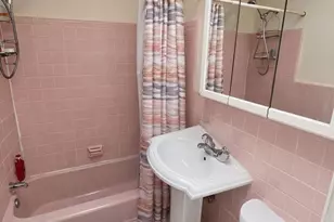 1829 Beyer Ave, Philadelphia, PA 19115 - Photo 7