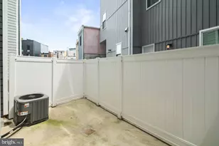 144 W Wildey St, Philadelphia, PA 19123 - Photo 15