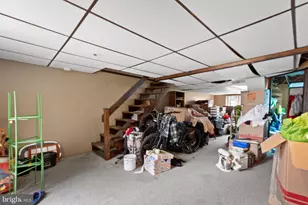 826 Avon Rd, Philadelphia, PA 19116 - Photo 15