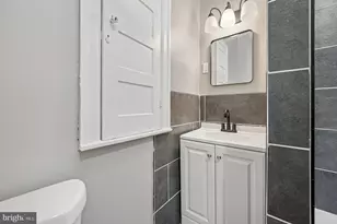 5625 Willows Ave, Philadelphia, PA 19143 - Photo 9