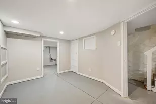 5625 Willows Ave, Philadelphia, PA 19143 - Photo 13
