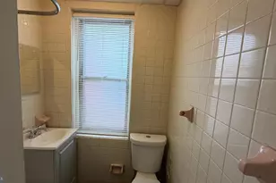 2554 N Bouvier St, Philadelphia, PA 19132 - Photo 3