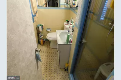 8020 Thouron Avenue, Philadelphia, PA 19150 - Photo 17