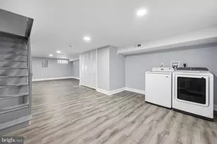1029 S 54th St, Philadelphia, PA 19143 - Photo 15