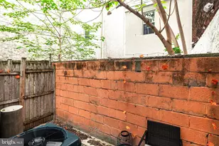 1219 Montrose St, Philadelphia, PA 19147 - Photo 21