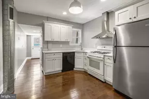 2564 Collins St, Philadelphia, PA 19125 - Photo 3