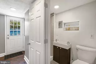 2564 Collins St, Philadelphia, PA 19125 - Photo 7
