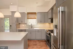 1834 N Hancock St, Philadelphia, PA 19122 - Photo 5