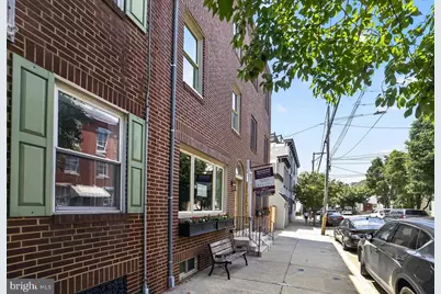 2336 Aspen Street, Philadelphia, PA 19130 - Photo 3