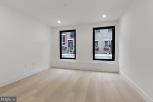 2007 Cambridge St, Philadelphia, PA 19130 - Photo 11
