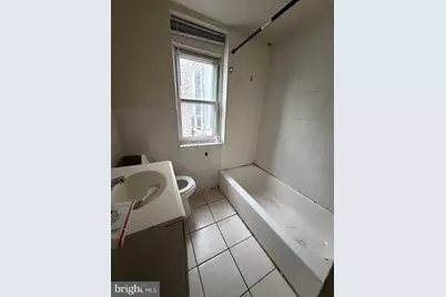 2831 N Howard Street, Philadelphia, PA 19133 - Photo 11