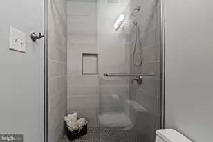 1903 Spruce St, Philadelphia, PA 19103 - Photo 19