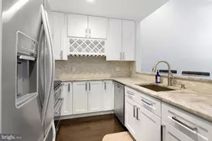 12 S Letitia St, Philadelphia, PA 19106 - Photo 1