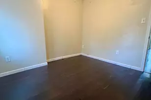 7275 Saybrook Ave, Philadelphia, PA 19142 - Photo 9