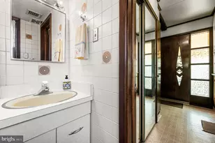 1746 S 13th St, Philadelphia, PA 19148 - Photo 11