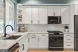 2932 Nicholas St, Philadelphia, PA 19121 - Photo 13