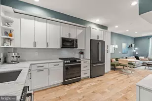 2932 Nicholas St, Philadelphia, PA 19121 - Photo 11