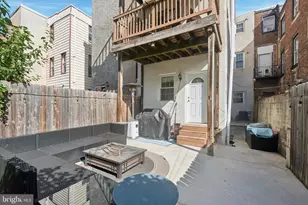1522 Brown St, Philadelphia, PA 19130 - Photo 13