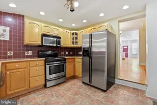 2553 E Norris St, Philadelphia, PA 19125 - Photo 9