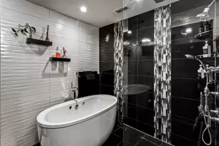 122 New St, Philadelphia, PA 19106 - Photo 13