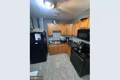 2010 W Oxford Street, Philadelphia, PA 19121 - Photo 19