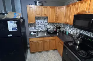 2010 W Oxford St, Philadelphia, PA 19121 - Photo 19