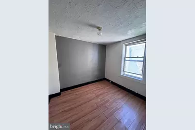 2010 W Oxford Street, Philadelphia, PA 19121 - Photo 11
