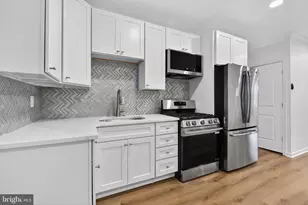 6421 N Norwood St, Philadelphia, PA 19138 - Photo 11