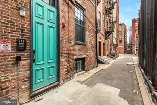 257 N 3rd St, Philadelphia, PA 19106 - Photo 21