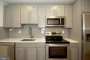 2001 N Hope St, Philadelphia, PA 19122 - Photo 9
