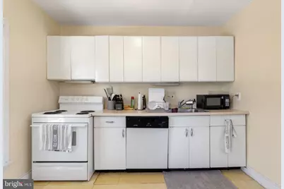 350 Green Lane #2R, Philadelphia, PA 19128 - Photo 9