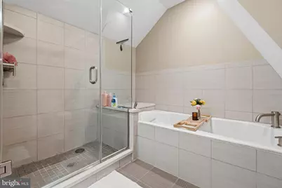 520 Lombard Street #A, Philadelphia, PA 19147 - Photo 25
