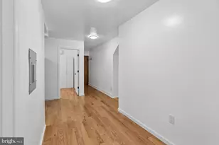 1225 Spruce St, Philadelphia, PA 19107 - Photo 11