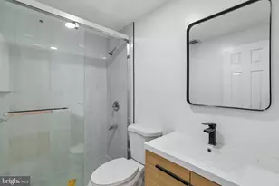 1225 Spruce St, Philadelphia, PA 19107 - Photo 27