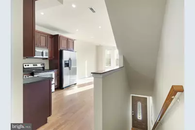 2005 Carpenter Street #A, Philadelphia, PA 19146 - Photo 3