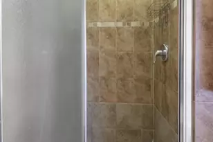 2005 Carpenter St, Philadelphia, PA 19146 - Photo 19