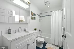 733 Latona St, Philadelphia, PA 19147 - Photo 5