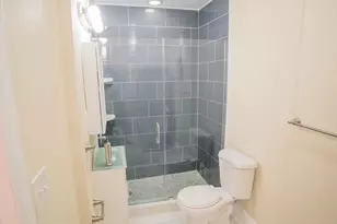 257 S 21st St, Philadelphia, PA 19103 - Photo 9