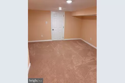 6723 N Carlisle Street, Philadelphia, PA 19126 - Photo 33