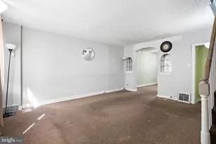 6615 Horrocks St, Philadelphia, PA 19149 - Photo 3