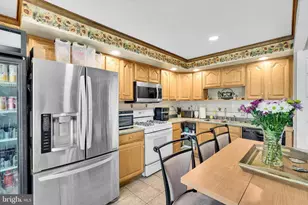 12402 Medford Rd, Philadelphia, PA 19154 - Photo 5