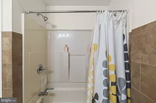 1524 S Iseminger St, Philadelphia, PA 19147 - Photo 15