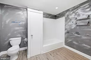 1210 Robbins St, Philadelphia, PA 19111 - Photo 13