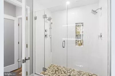 1004 S 17th Street #A, Philadelphia, PA 19146 - Photo 21