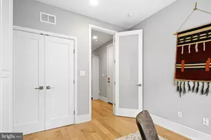 1004 S 17th St, Philadelphia, PA 19146 - Photo 9