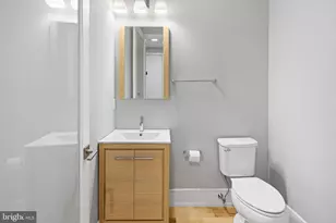 1004 S 17th St, Philadelphia, PA 19146 - Photo 5