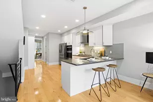 1004 S 17th St, Philadelphia, PA 19146 - Photo 9